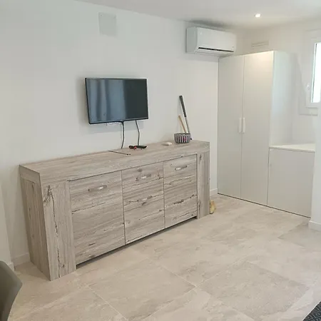 Les Coraux Agay דירה